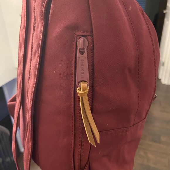 Herschel backpack - Picture 5 of 13